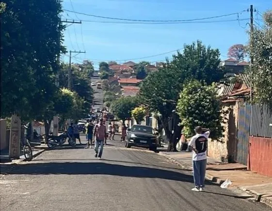 Homem ameaça matar mãe com faca e é morto pelo irmão com tiro na cabeça no Norte Pioneiro