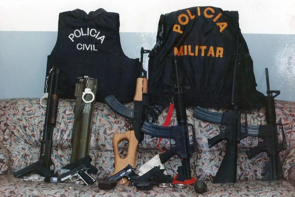 Operação apreendeu armas de guerra no trevo de São José da Boa Vista. Foto: Arquivo do Mural Histórico
