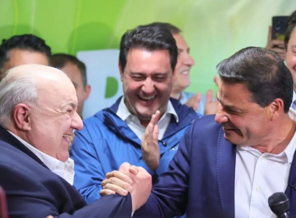 A dupla inicia a corrida pelo Palácio Iguaçu com o reforço de Ratinho Junior. Foto Divulgação - PSD