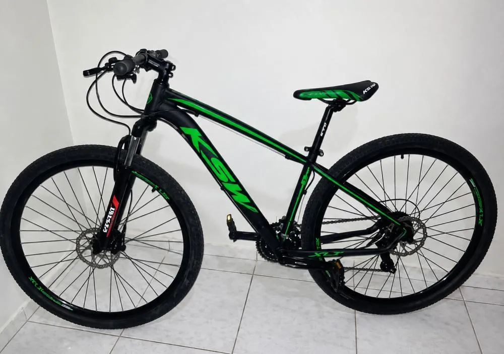 Bicicleta furtada era do modelo KSW aro 29. Foto: Imagem Ilustrativa/Reprodução/Cadastro Nacional de Bicicletas Roubadas