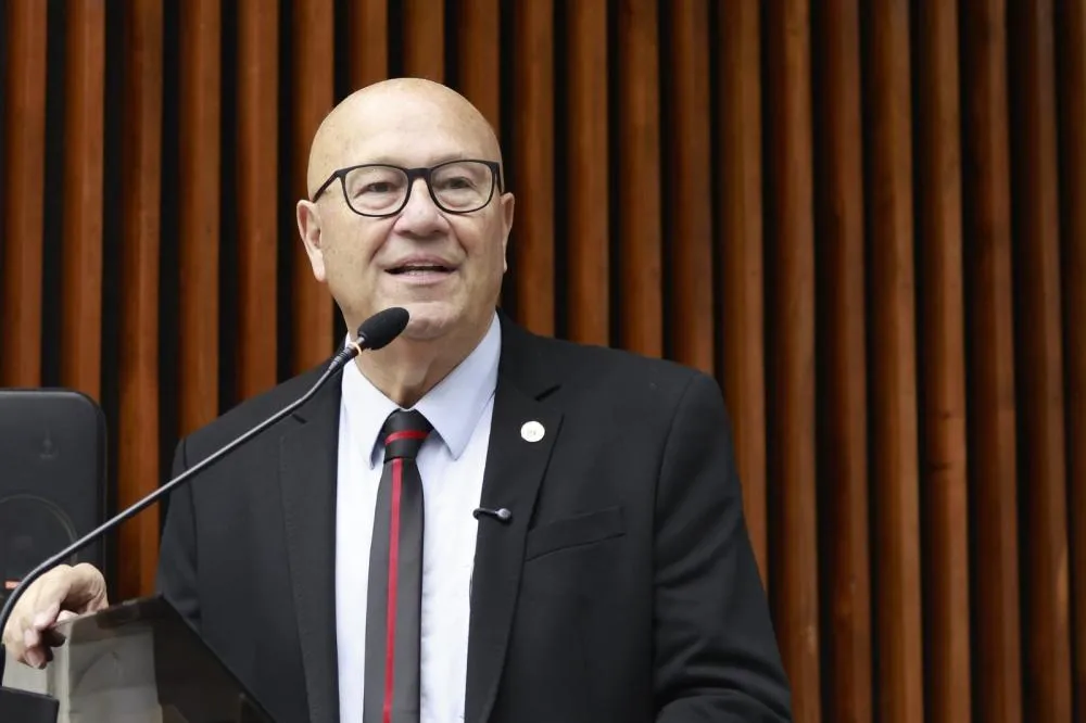 “ A política serve para cuidar de quem mais precisa”, destacou o deputado. Foto: Valdir Amaral/Alep