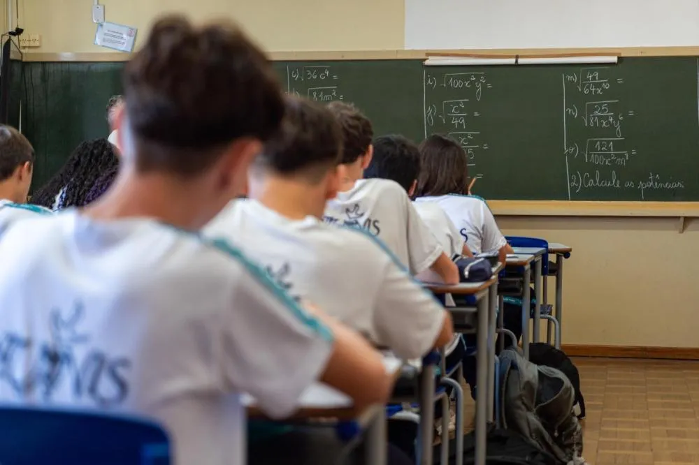 Paraná tem o menor atraso escolar do país no Ensino Médio, aponta Anuário da Educação Básica 2026