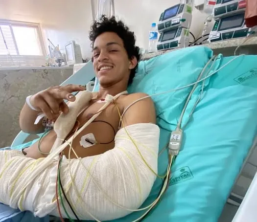 Jovem atingido por tiros durante discussão no Norte Pioneiro passa por cirurgia em Londrina