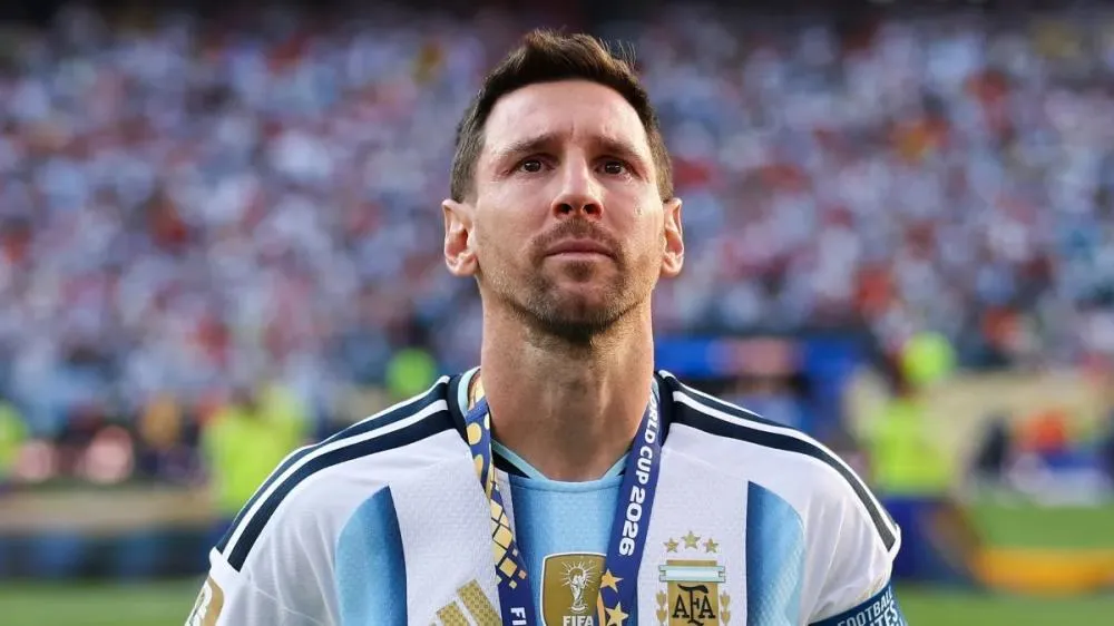 Argentinos se preparam para ver Lionel Messi atuando pela última vez na seleção