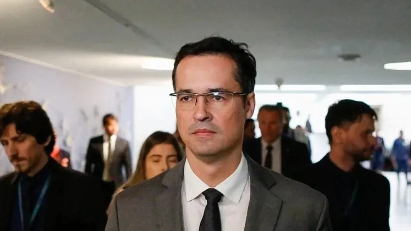 Ele recebeu 2.904.594 votos nas eleições de domingo (04) e terminou como o segundo candidato mais votado para o cargo no Paraná. Foto: Assessoria