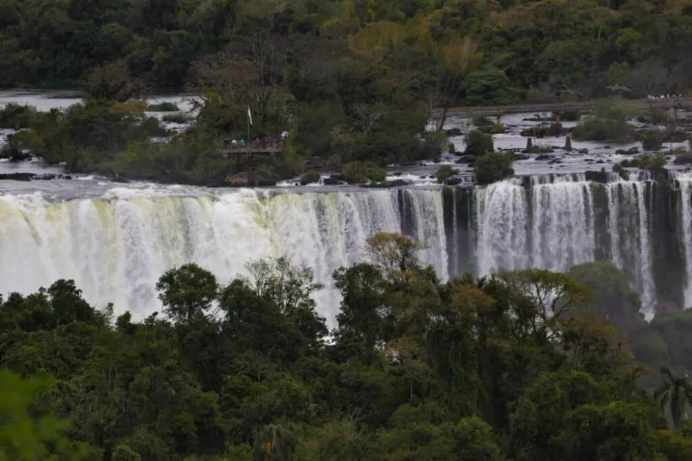 13 de outubro – Coluna da ADI pelo Paraná