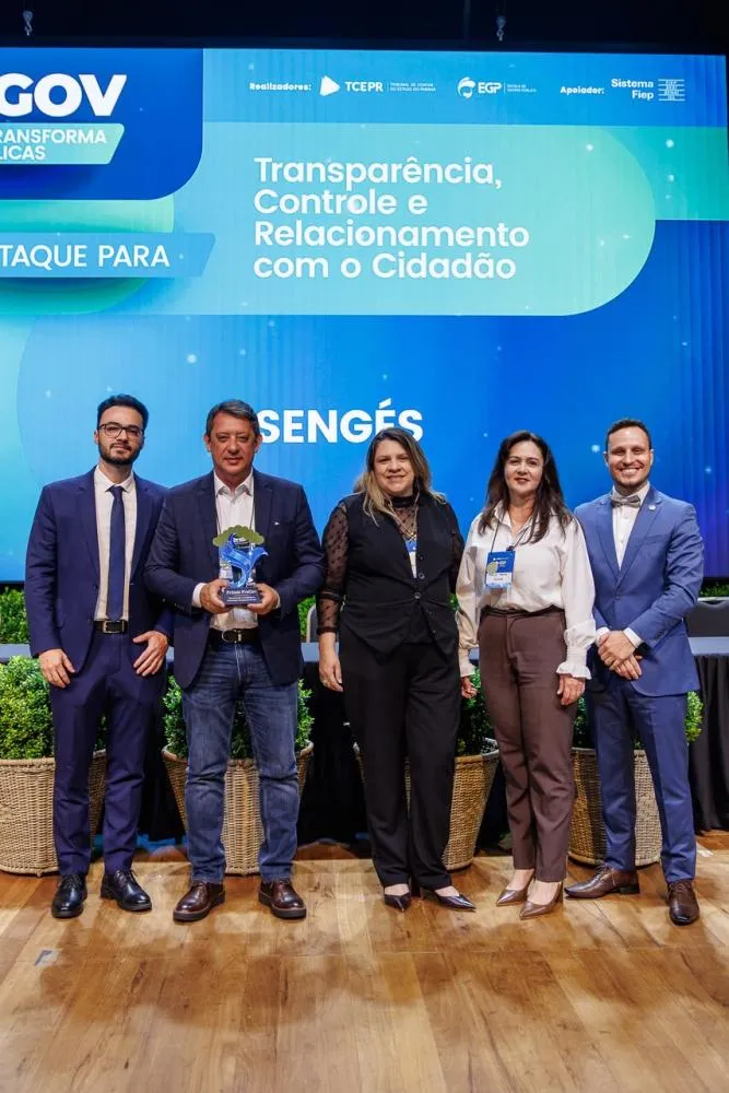 Prefeito Gerson Nunes recebe dois prêmios do Tribunal de Contas pelo desempenho de Sengés