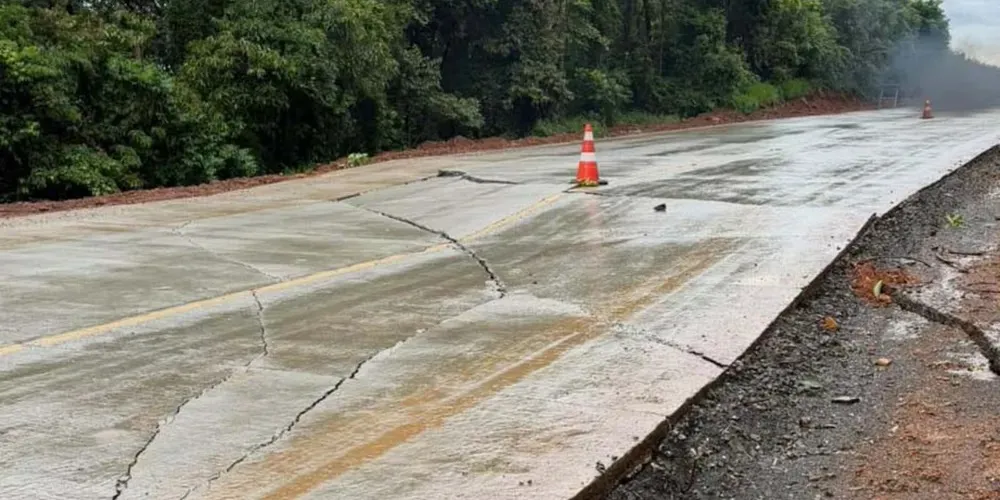 Chuvas provocam interdições em rodovias do Paraná; trecho dos Campos Gerais tem restrições