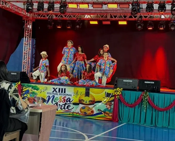 APAE de Arapoti conquista primeiro lugar no teatro e se destaca em festival regional