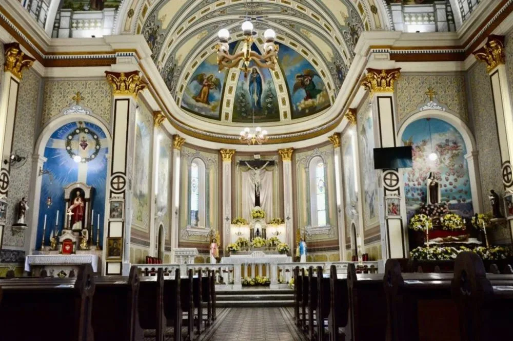 Tomazina realiza celebração histórica após igreja receber título do papa Leão XIV