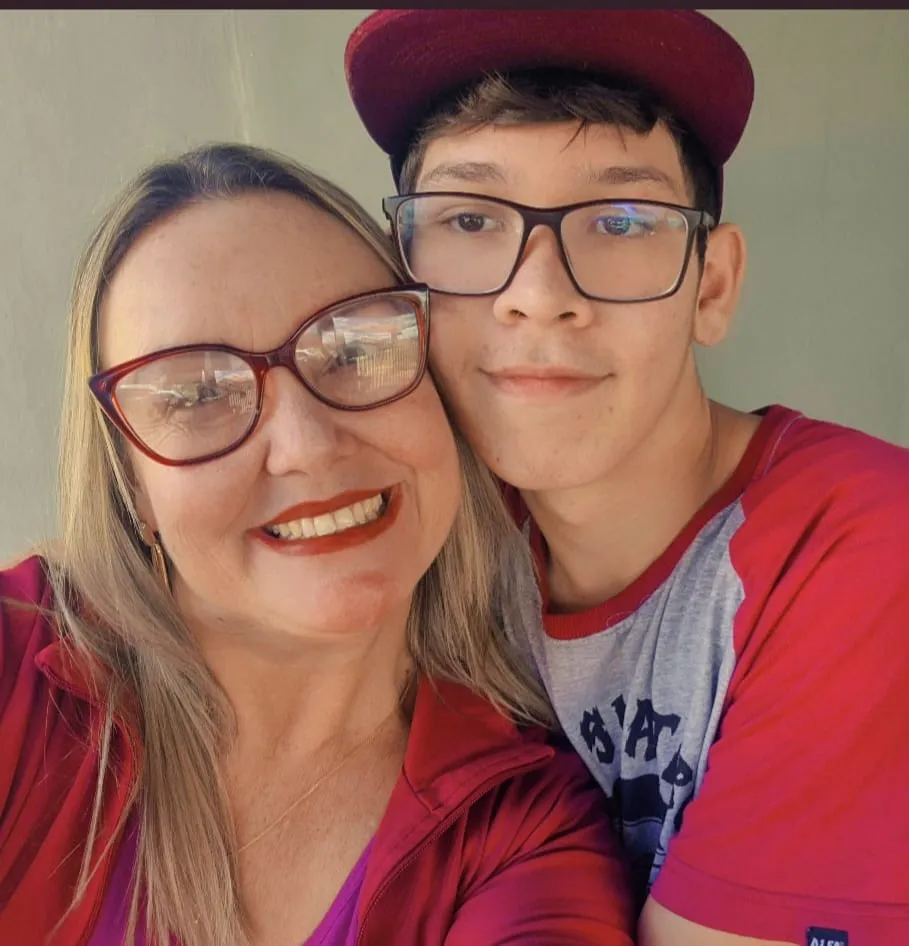 Professora salva vida de aluno de 15 anos durante emergência em escola no Norte Pioneiro